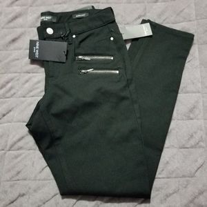 Nine West black pants with zipper detail